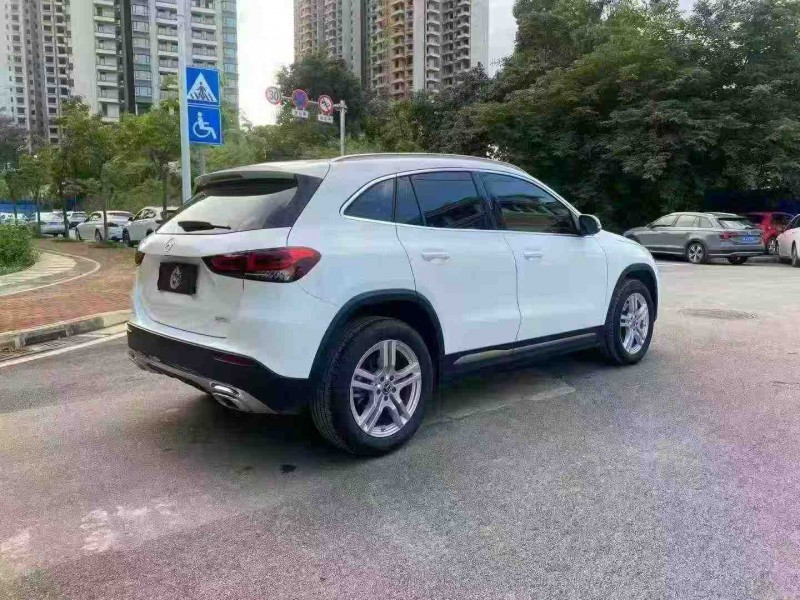 南宁23年奔驰GLA7