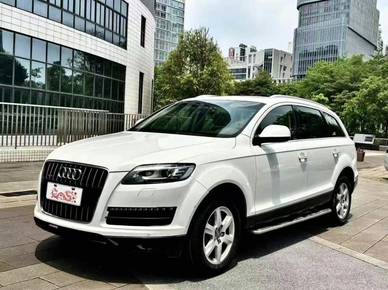 佛山13年奥迪Q73