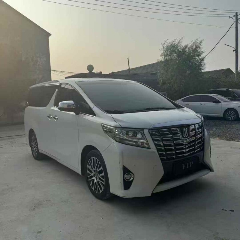 濟南17年豐田埃爾法3