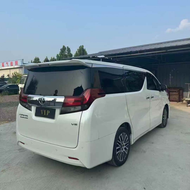 濟南17年豐田埃爾法9