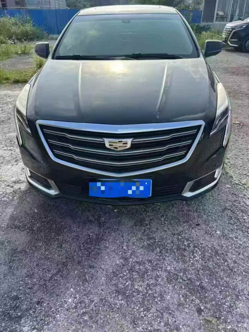 青島19年凱迪拉克XTS1