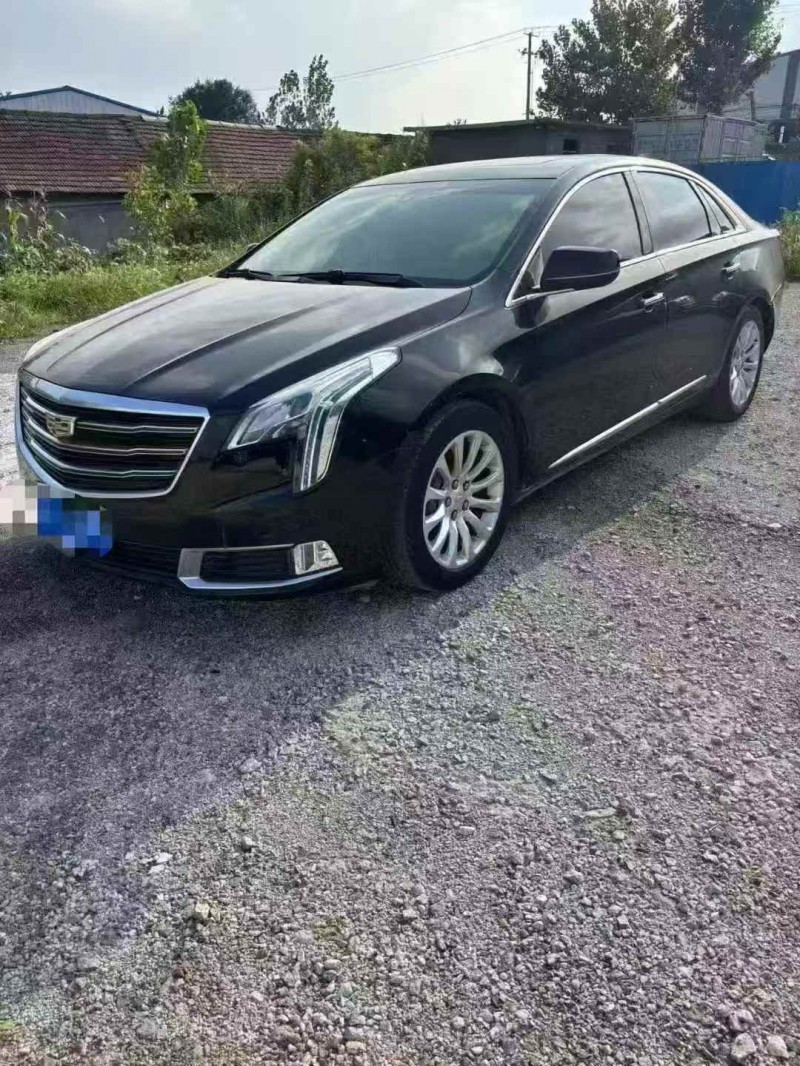 青島19年凱迪拉克XTS3