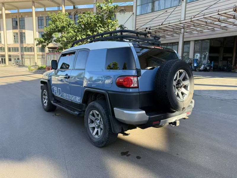 臺州17年豐田蘭德酷路澤3