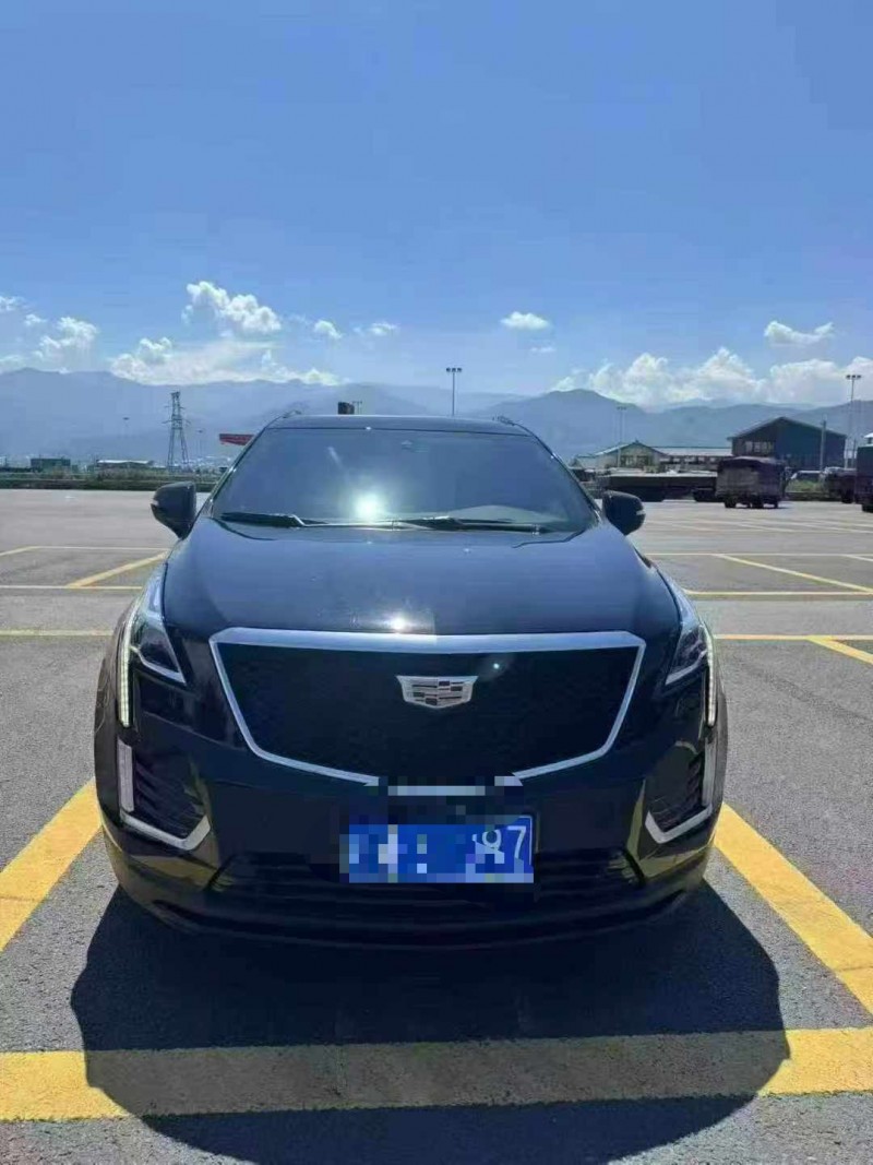 重慶22年凱迪拉克XT51