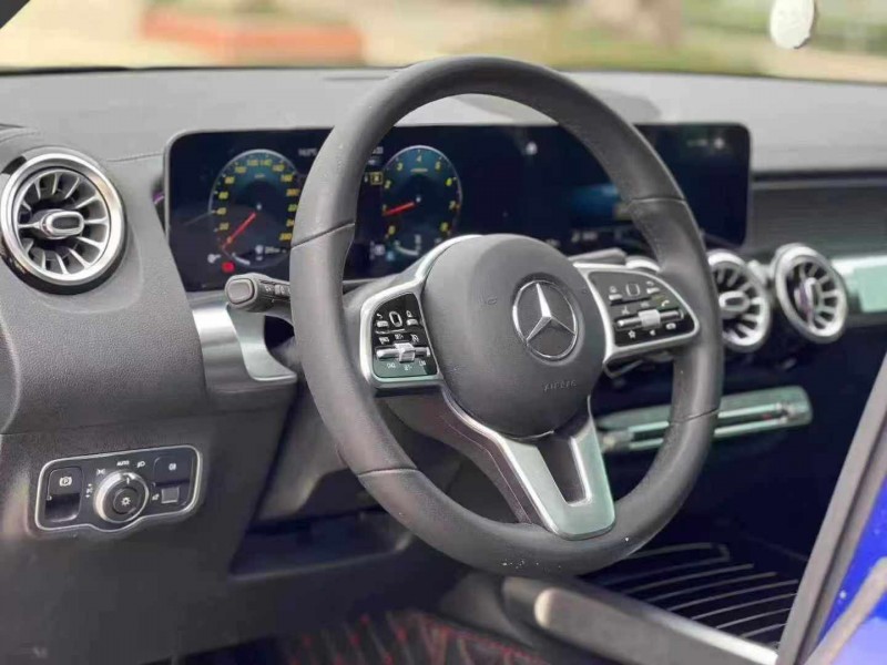 深圳20年奔驰GLB5