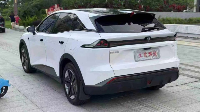 广州23年长安汽车深蓝8