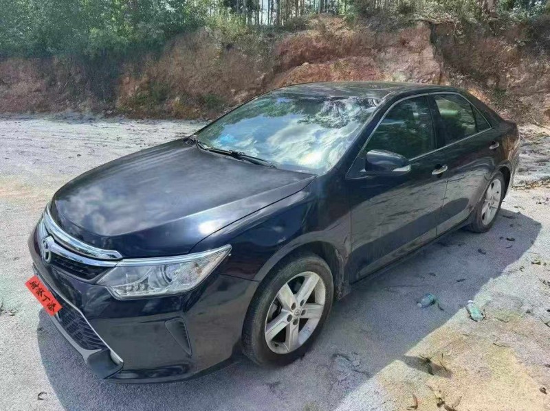 汕頭15年豐田凱美瑞3