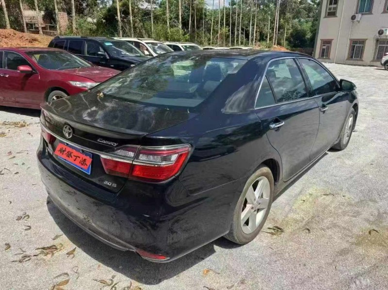 汕頭15年豐田凱美瑞7