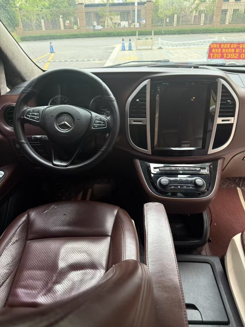 徐州19年奔驰威霆5