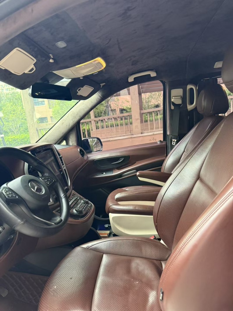 徐州19年奔驰威霆6