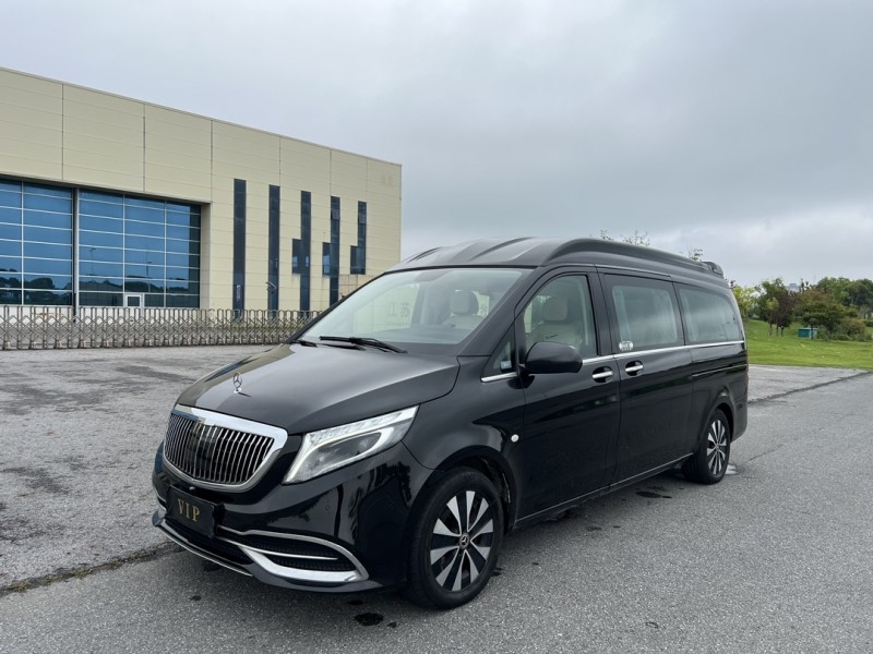 盐城21年奔驰威霆3