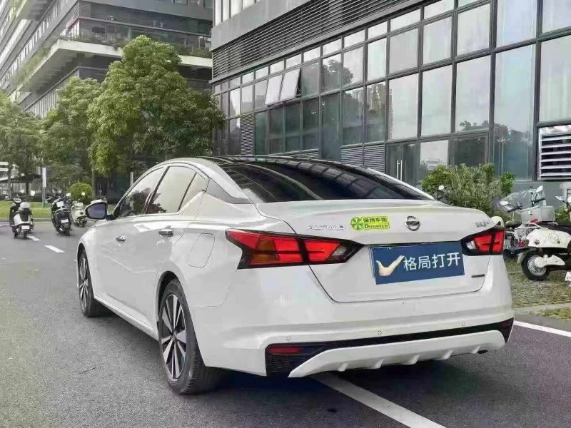 湛江22年日產天籟8