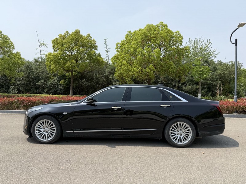 鹽城23年凱迪拉克CT68