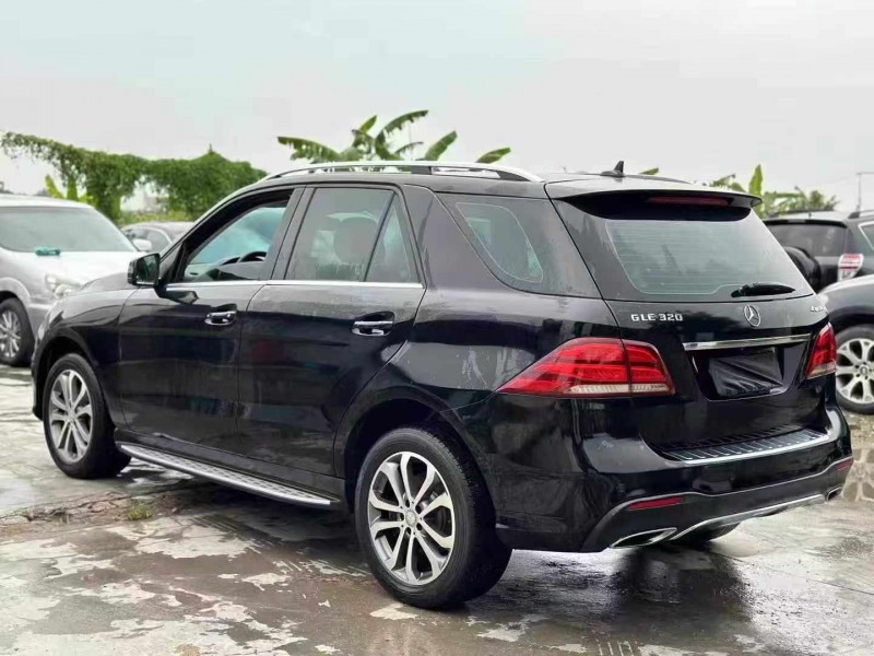 深圳16年奔驰GLE8