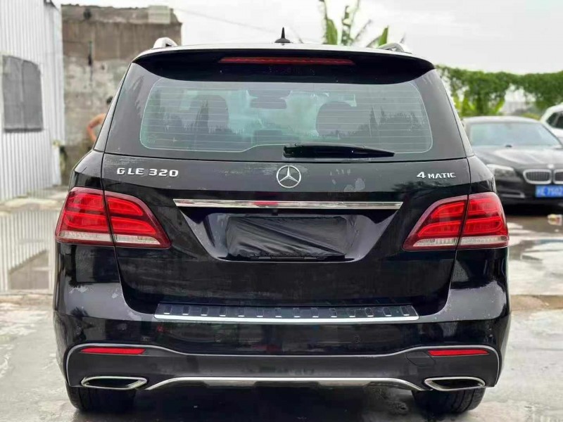 深圳16年奔驰GLE9