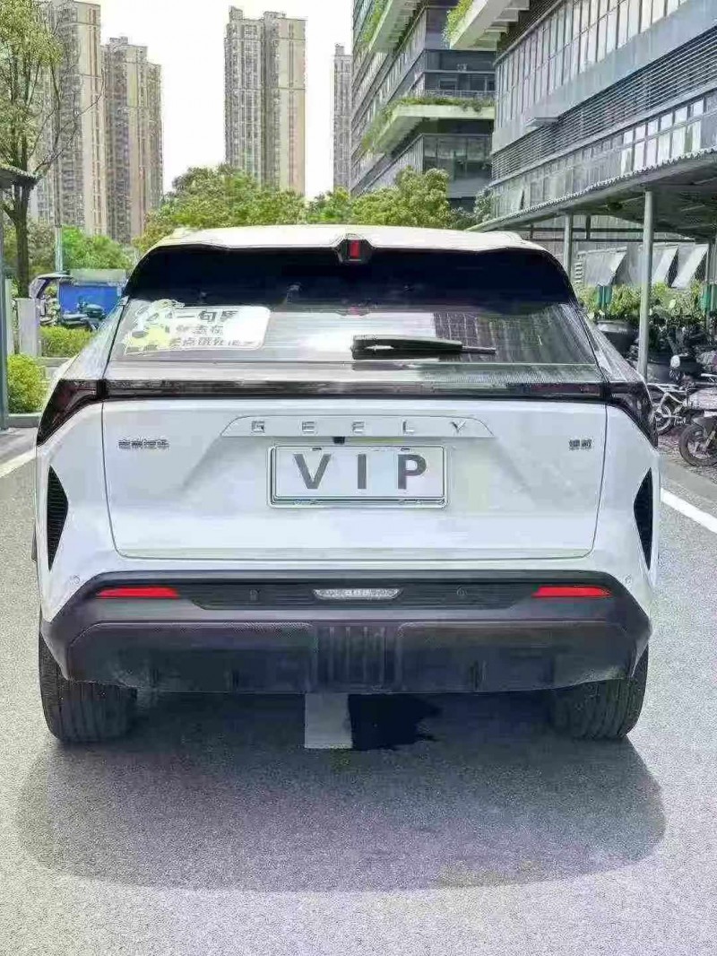 廣州24年吉利博越9