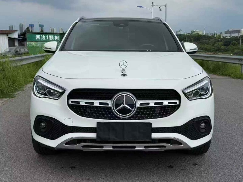 益阳22年奔驰GLA1