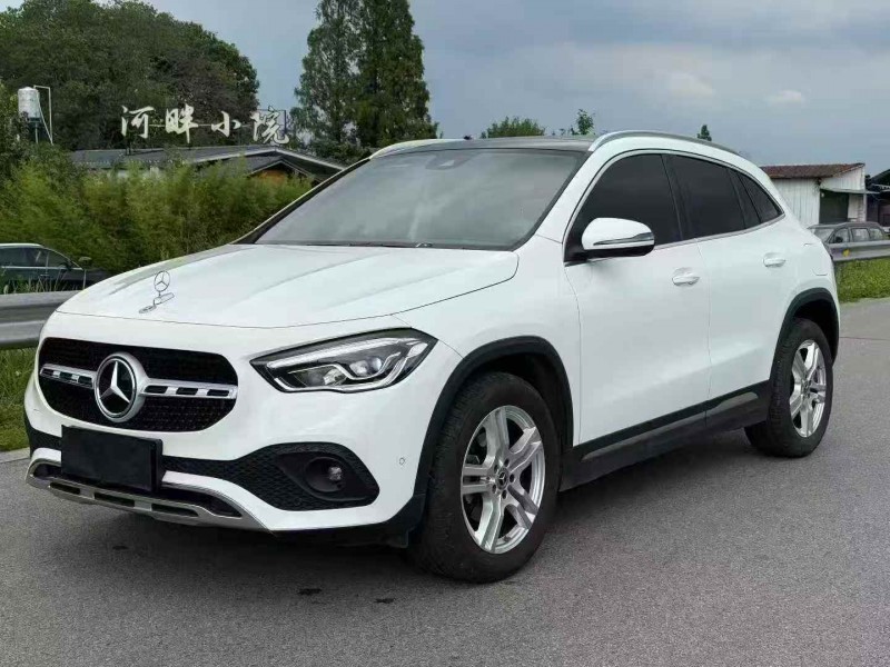 益阳22年奔驰GLA2