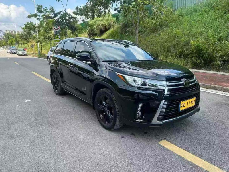 南宁18年丰田汉兰达2