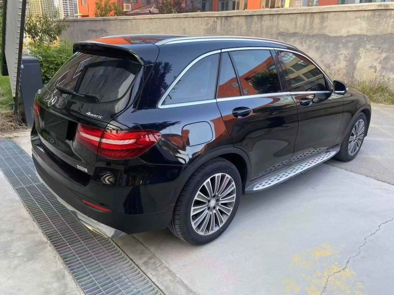 淄博17年奔驰GLC7