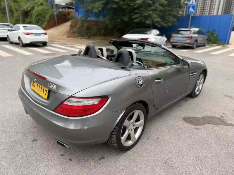 南宁12年奔驰SLK8