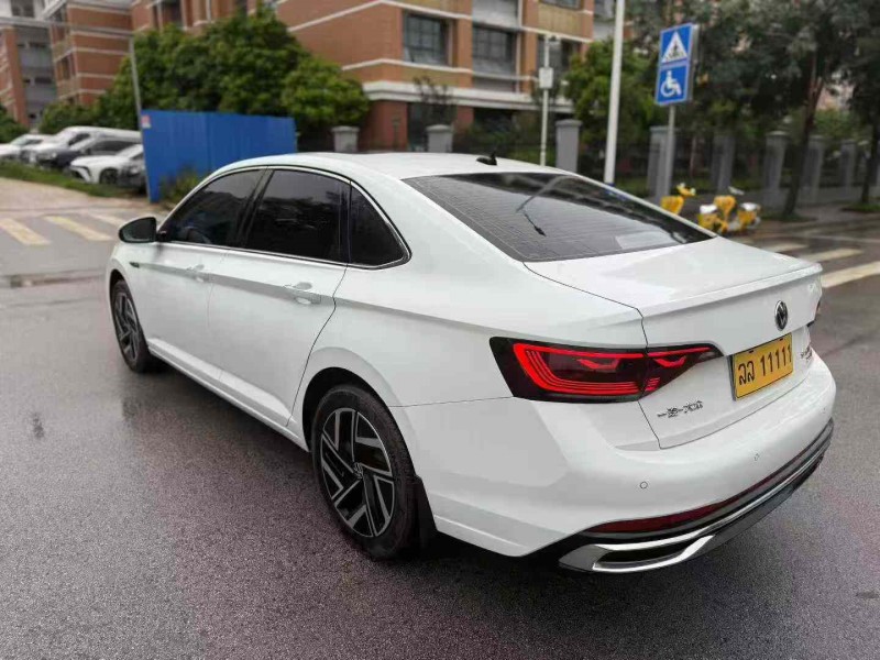 南宁23年大众速腾7