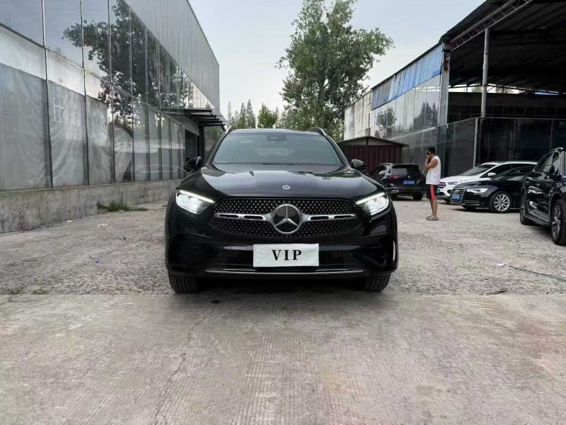 徐州23年奔驰GLC1