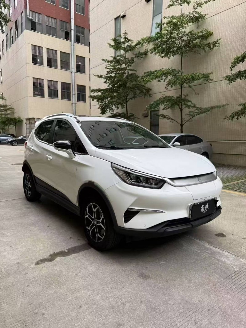 佛山23年比亚迪元2