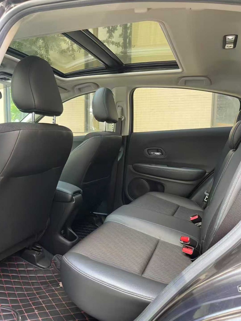 佛山20年本田缤智9