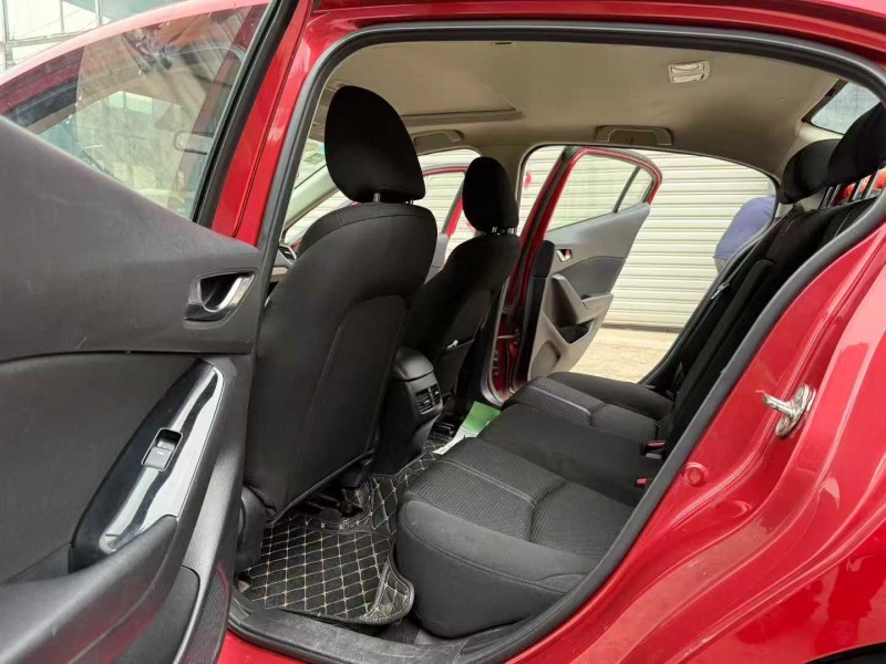 徐州17年馬自達昂克賽拉8