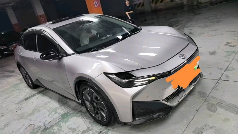 成都24年丰田BZ3Pro3