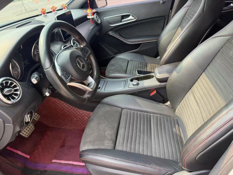 徐州16年奔驰CLA3