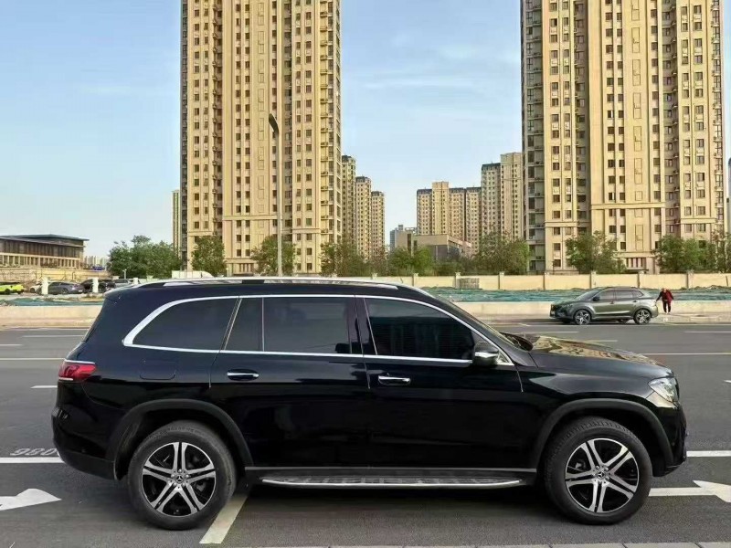 郑州20年奔驰GLS4