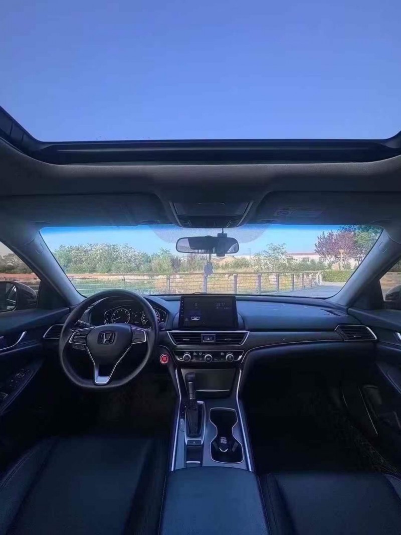 济宁21年本田雅阁4