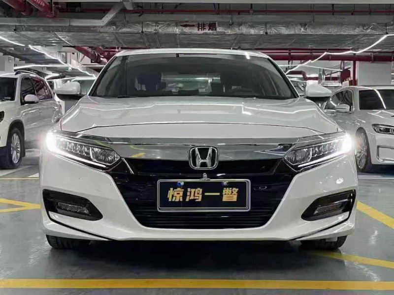 深圳20年本田雅阁1