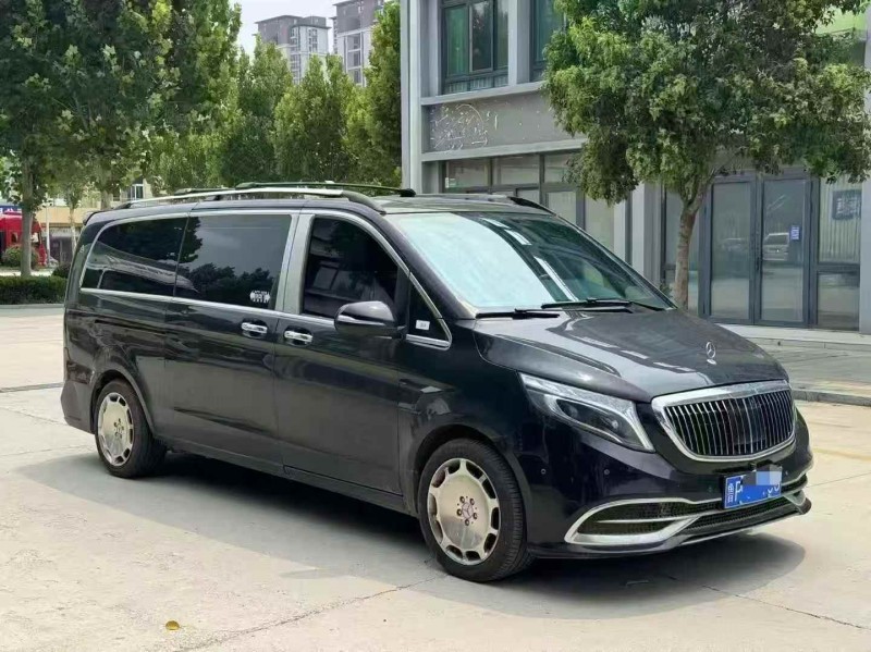 青岛20年奔驰威霆2