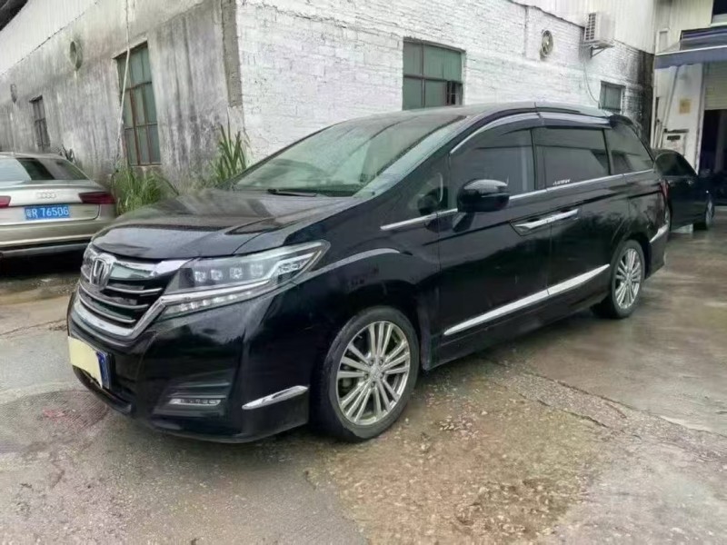 广州17年本田艾力绅2