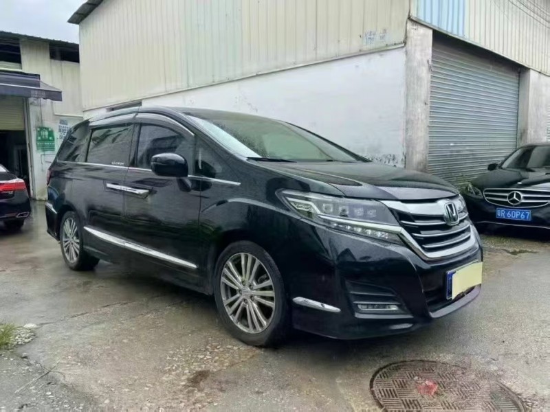 广州17年本田艾力绅3