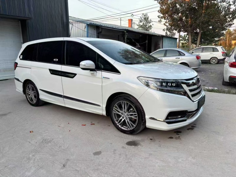 徐州21年本田艾力绅2