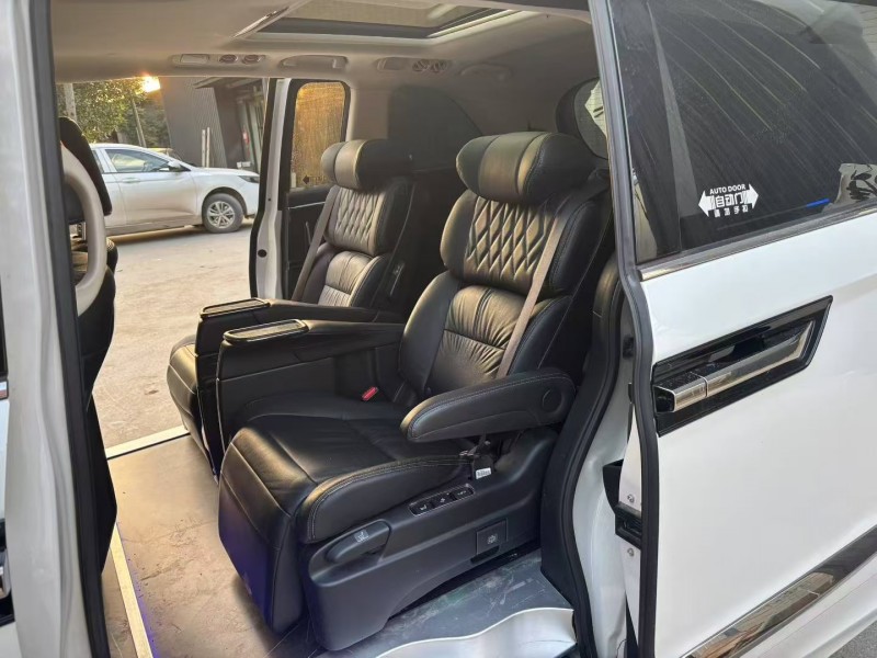 徐州21年本田艾力绅4