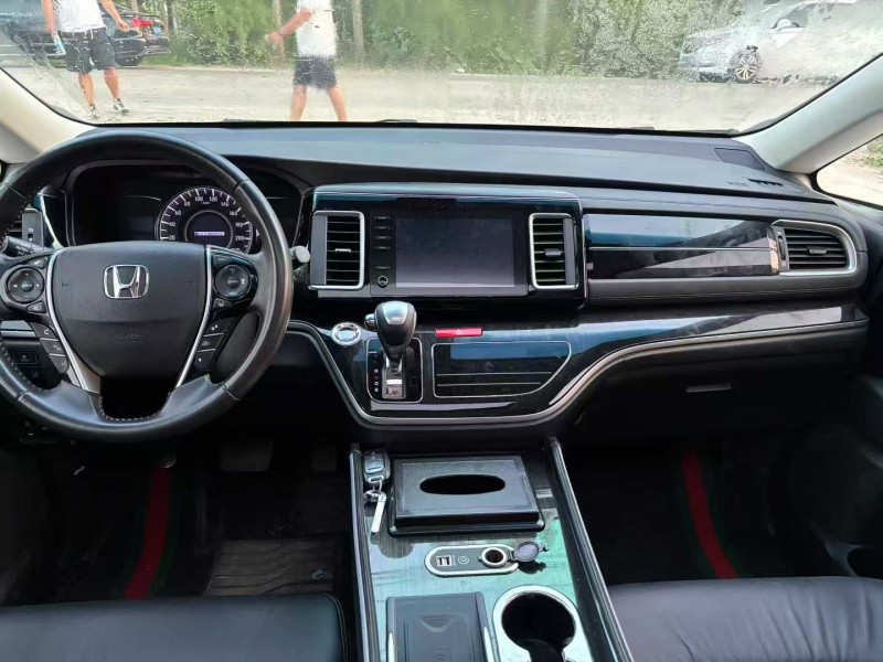 徐州21年本田艾力绅5