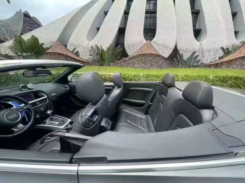 深圳16年奥迪A57