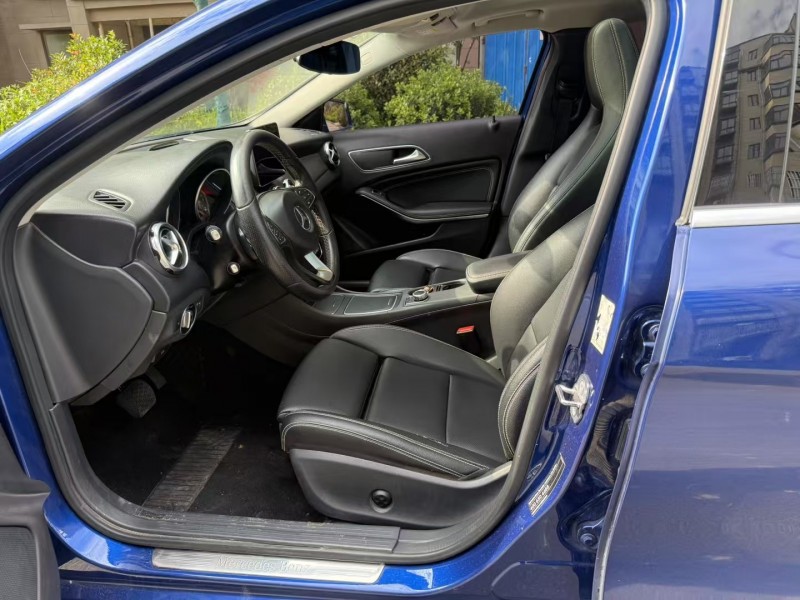 徐州19年奔驰GLA4