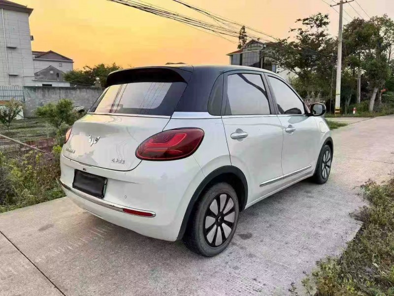 台州23年五菱汽车缤果4