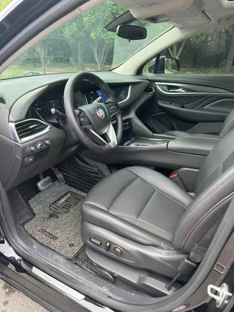 枣庄20年别克昂科旗4