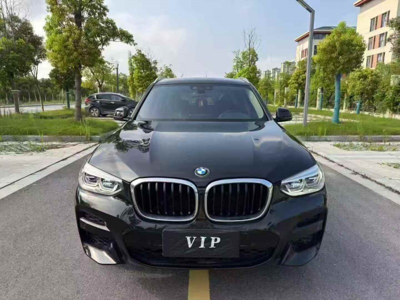 淮安21年寶馬X31