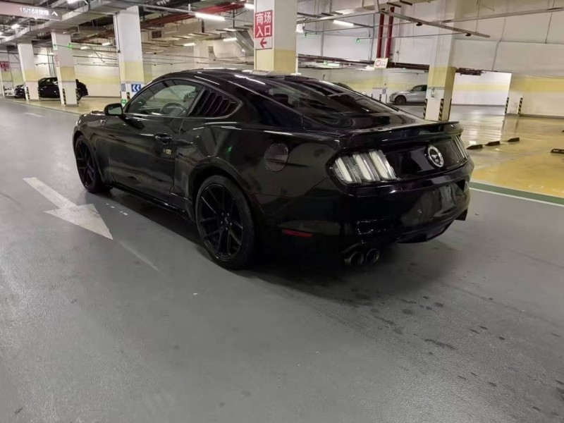 台州16年福特野马6