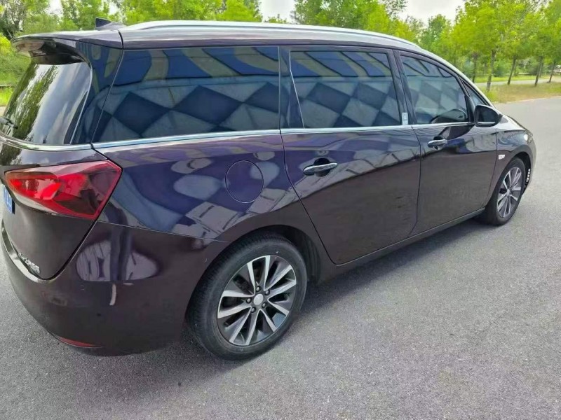 枣庄21年别克GL68