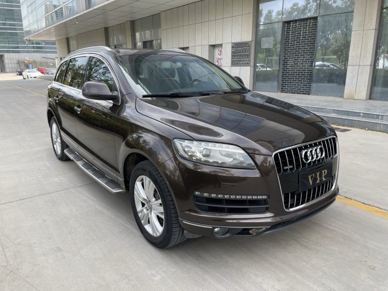 济宁13年奥迪Q72