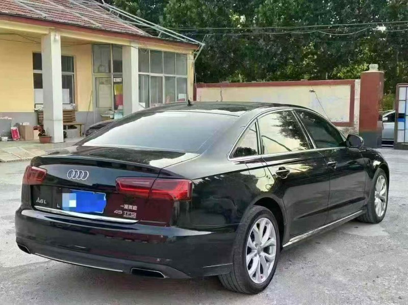 青岛17年奥迪A6L7